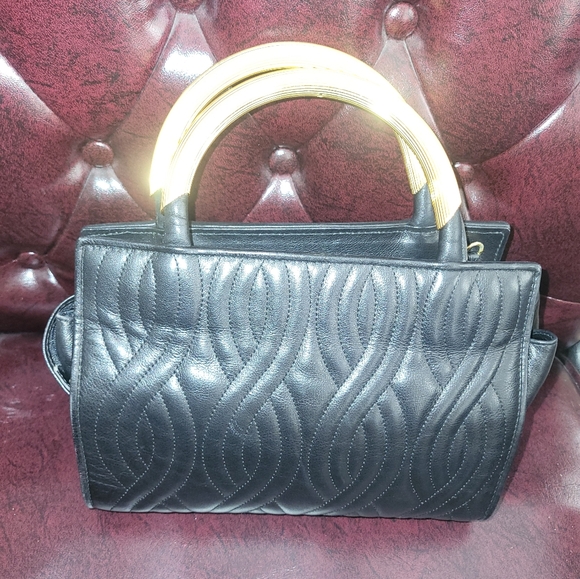 FENDI Black Leather mini bag - Picture 2 of 8